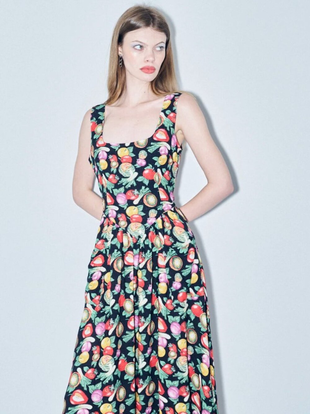 Fashion Brand Company Soft Linen Tradwife Dress Vegetable Medley